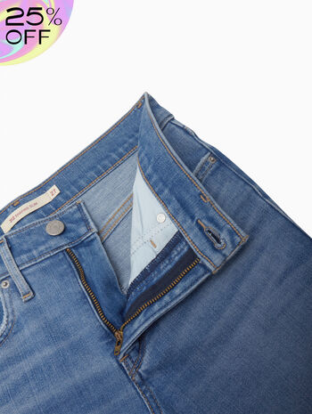 312 Shaping Slim Jeans