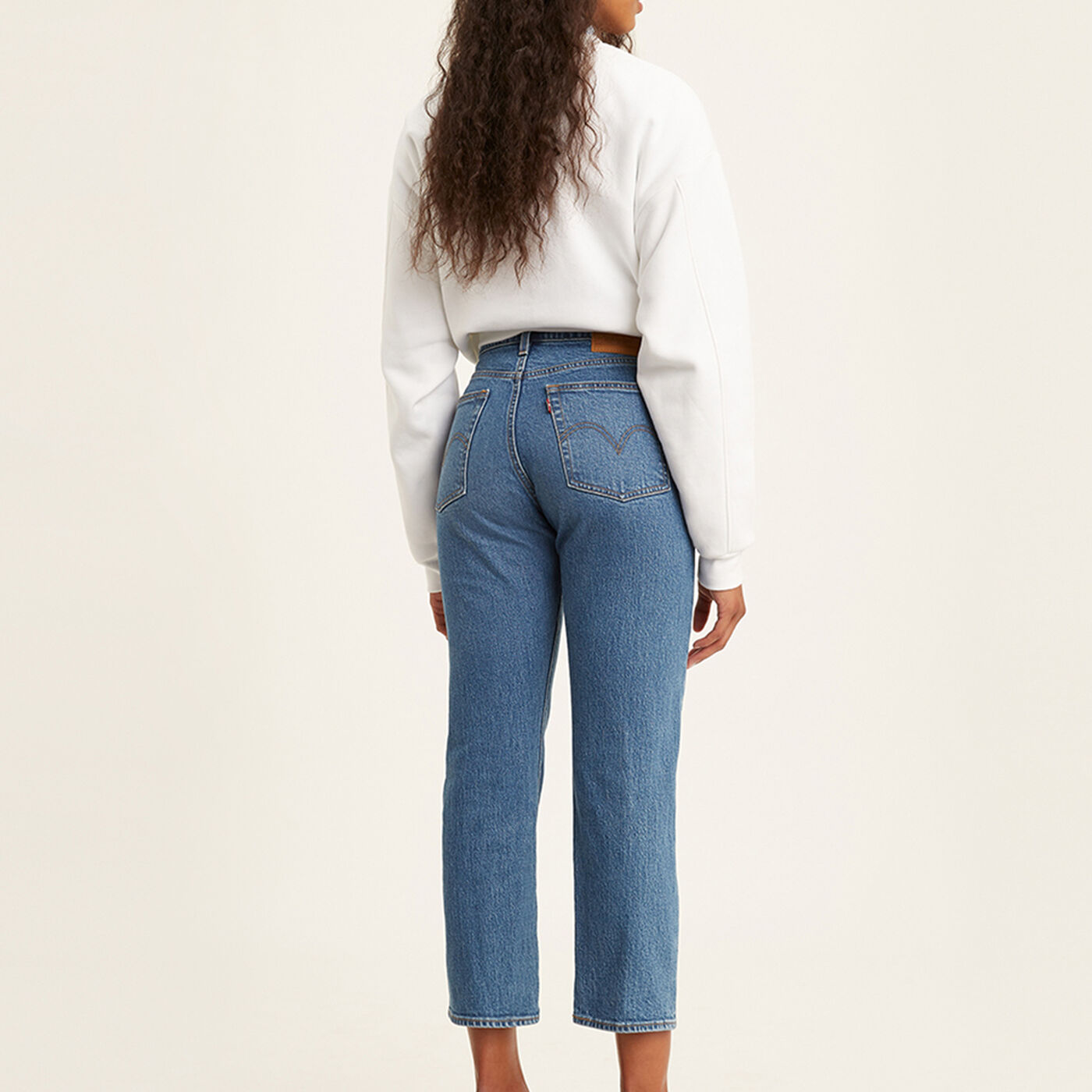 Wedgie Fit Straight Jeans in Jive Sound