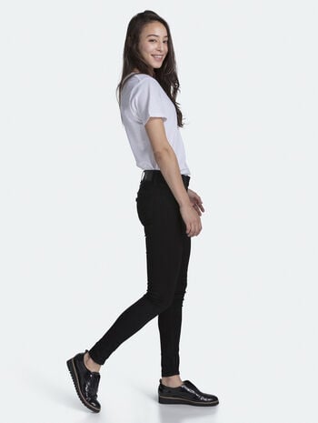 Levi’s® Women's 710 Mid-Rise Super Skinny Jeans